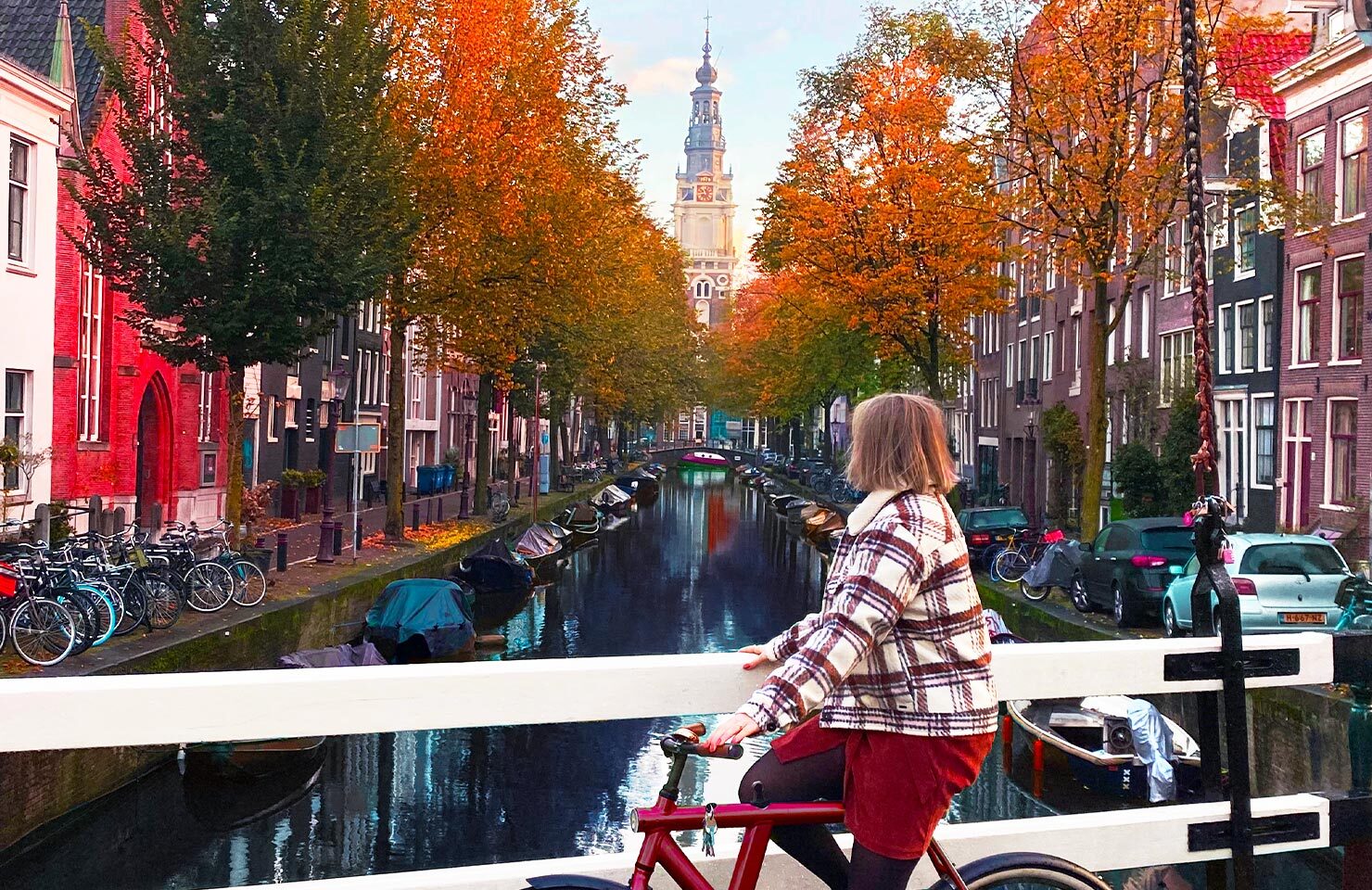 Sustainable travel by bicycle in Amsterdam