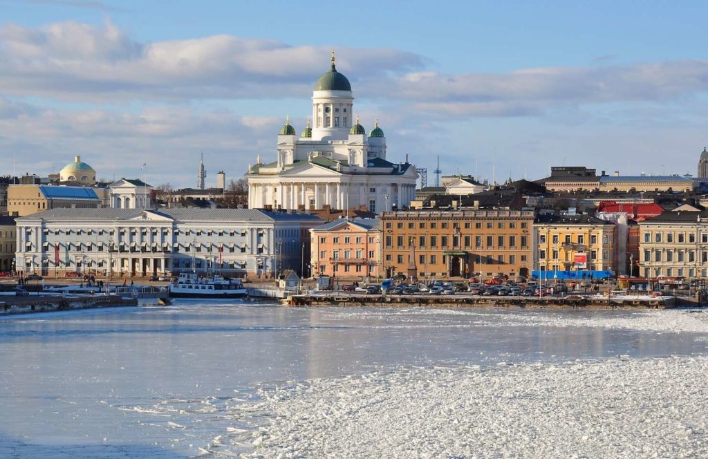 ville romantique à visiter helsinki en hiver 