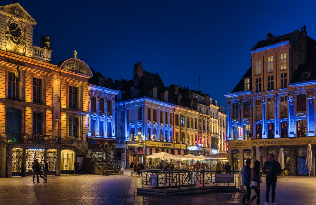 explore lille's old town at night on your lille city break