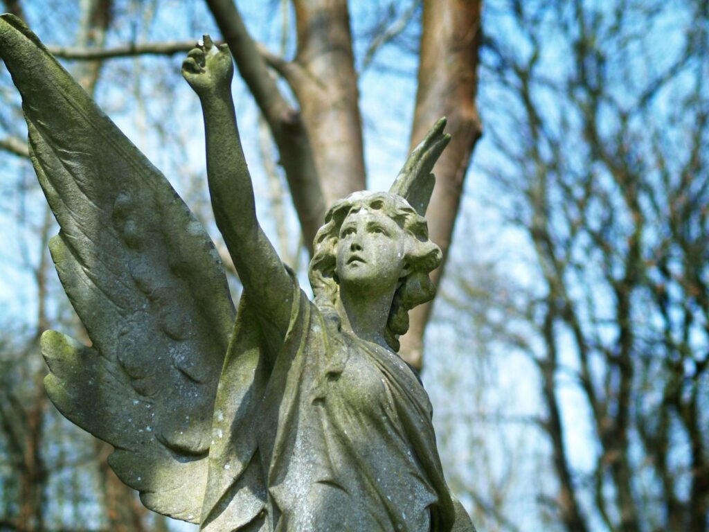 highgate cemetery - one of the uk's most haunted sites