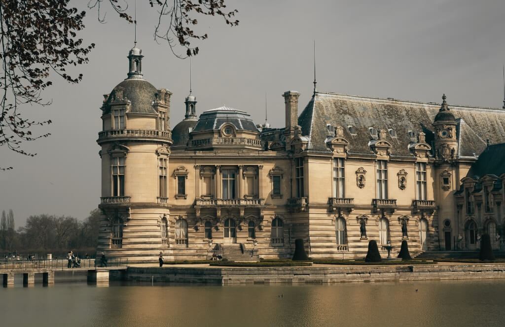 Le chateau de Chantilly où passer la soirée d'Halloween en France