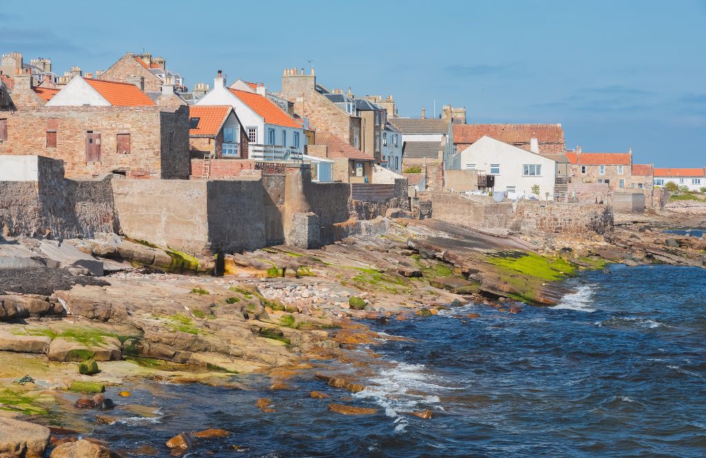 anstruther in fife near the sea