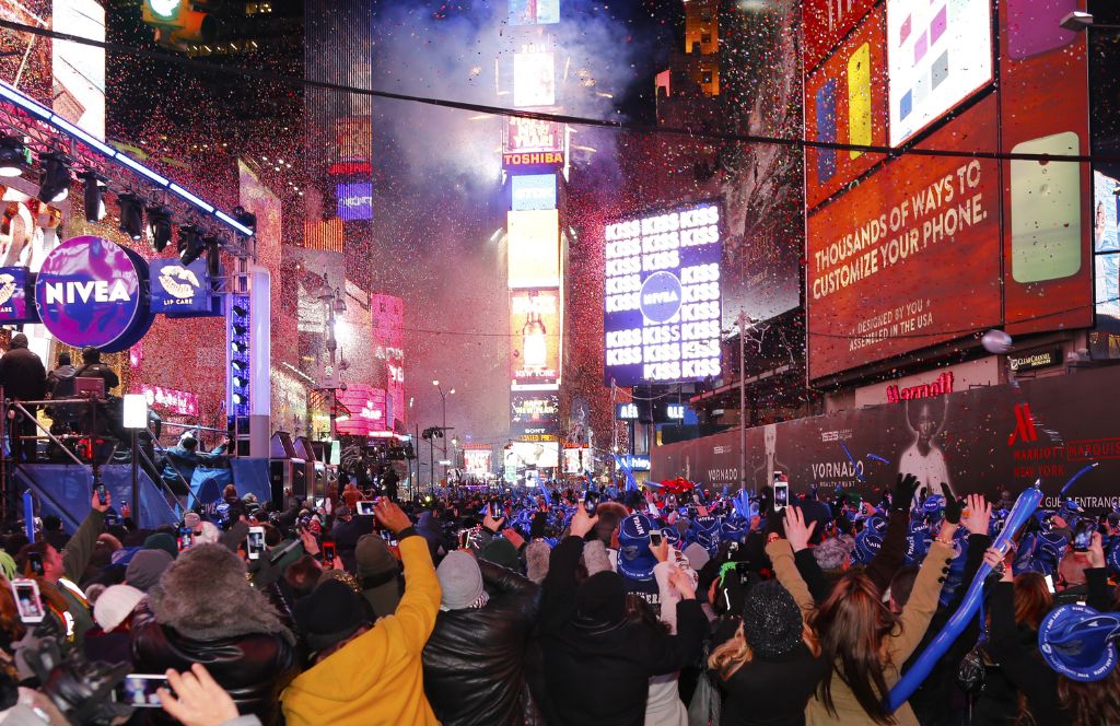 people on new year in new york for the new year's eve countdown