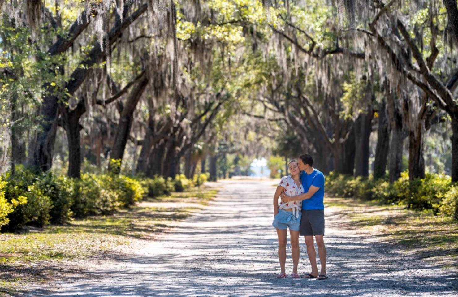 a couple kissing in savannah georgia: the one of the best valentine's day destinations in the us