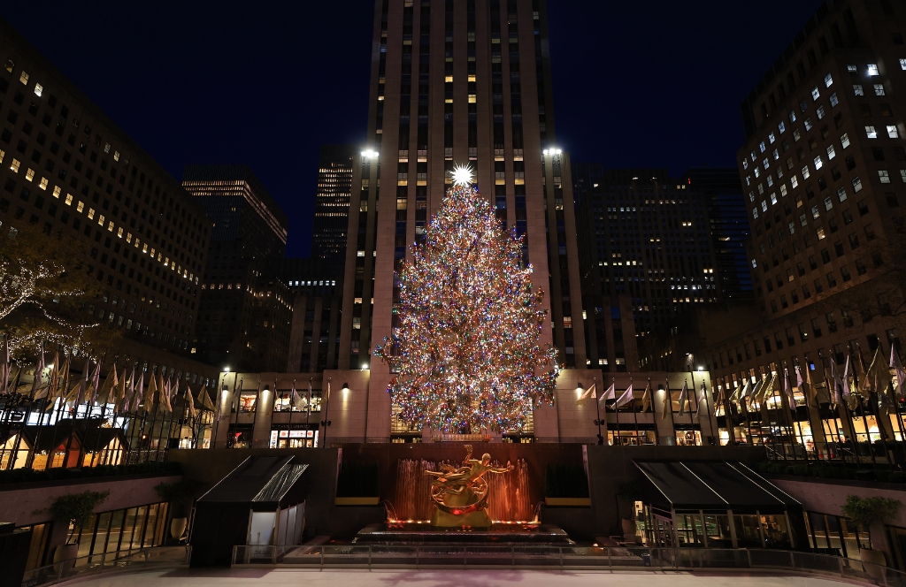 Weihnachtsbaum vor dem Rockefeller Center in New York