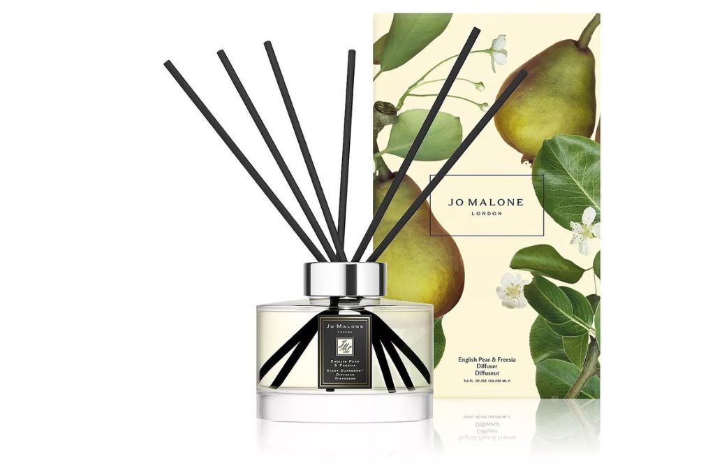 a jo malone diffuser is one of the best 40th birthday gifts