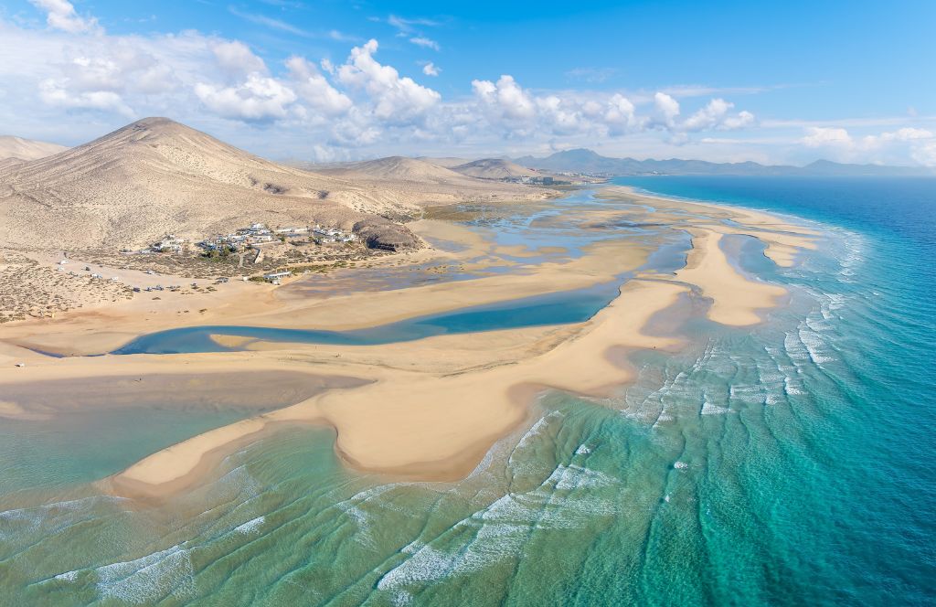 go to Fuerteventura on sunshine holiday for winter sun