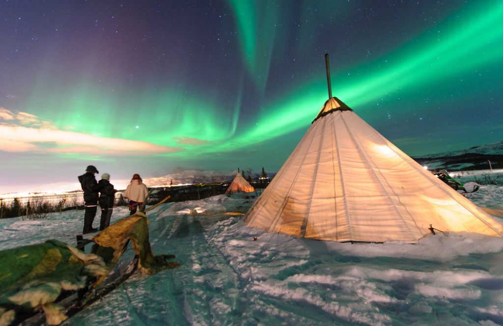 activité à Tromso voir les aurores boréales