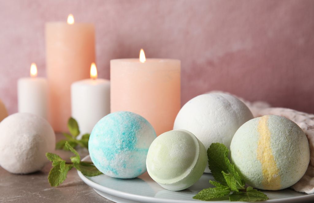 give a bath bomb or candle as a thank you gift