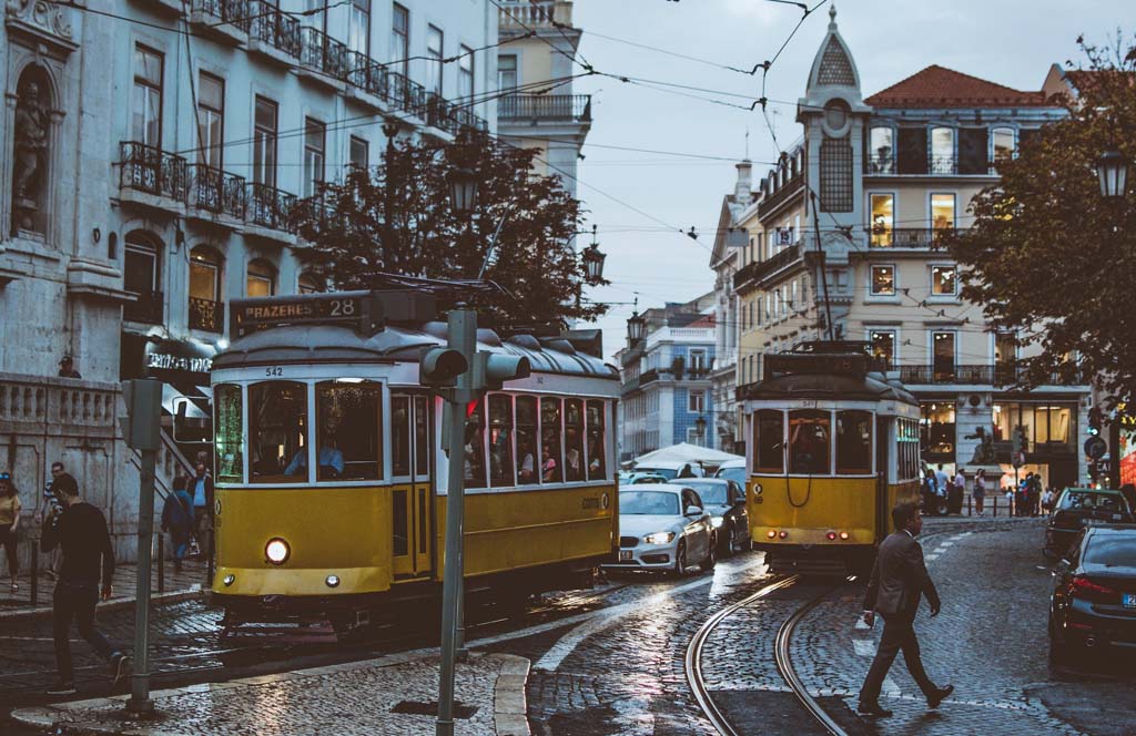 Mutter-Tochter-Wochenende - Lissabon Tram 28