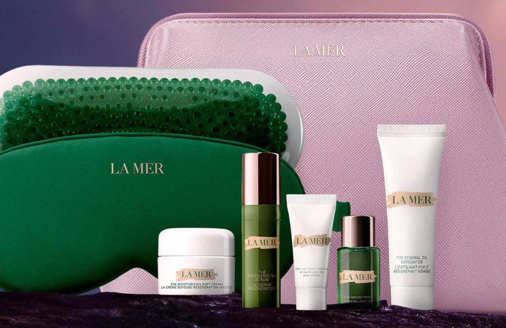 gift a la mer skincare set as a luxury 60th birthday gift