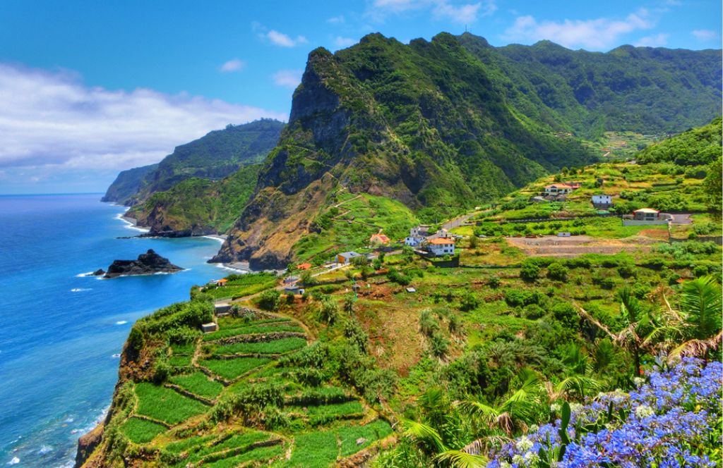 Die Küste der Insel, die man unbedingt in 7 Tagen auf Madeira besuchen sollte