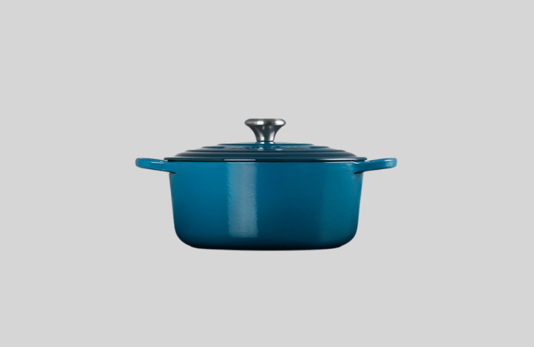 A Dutch oven is a great retirement gift for women