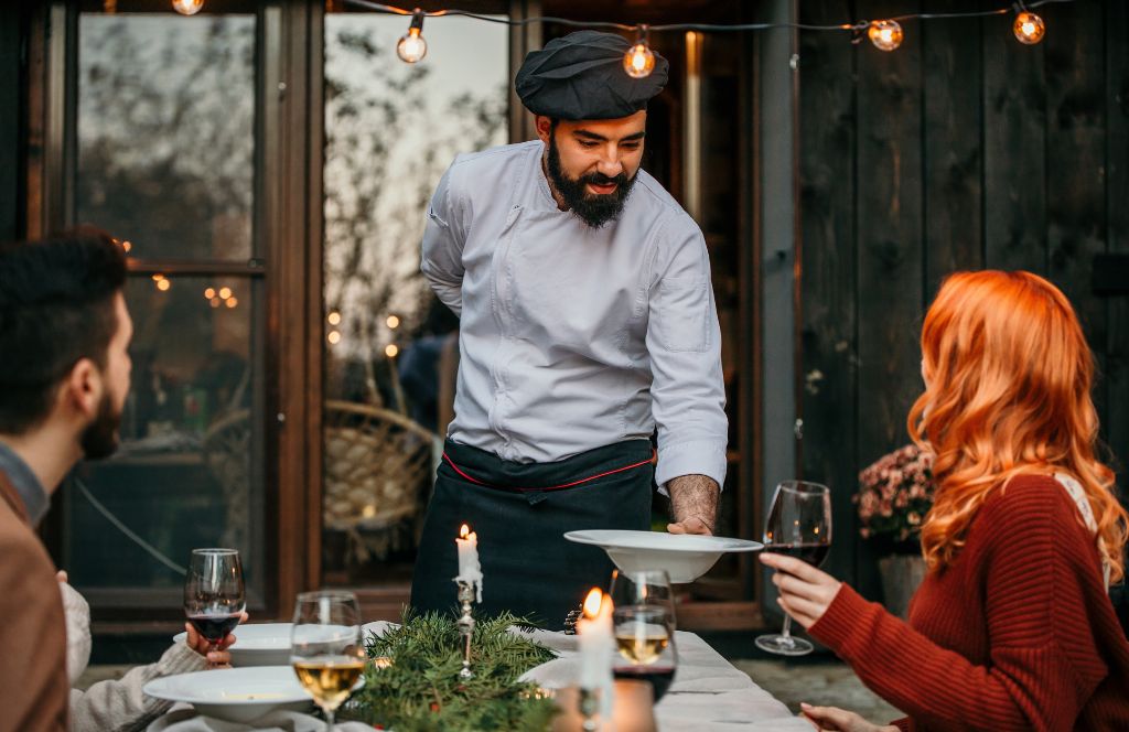 a private chef experience is a unique 40th birthday gift for her