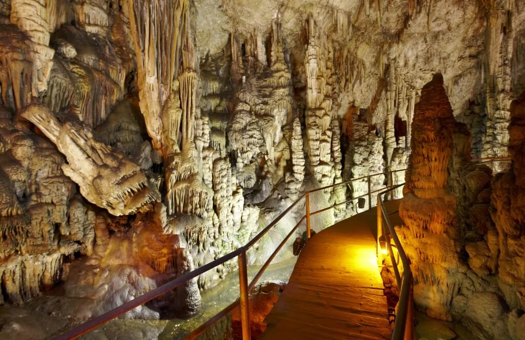 Cave of Zeus