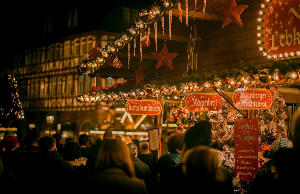Grand Rapids Michigan Christmas Towns in Michigan