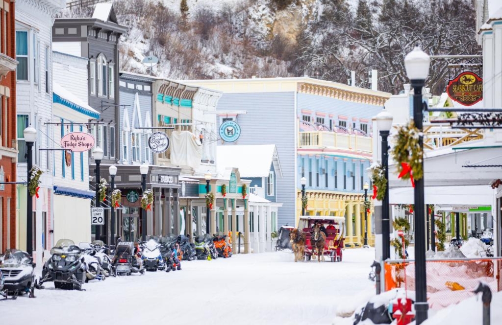 Mackinac Island Michigan Christmas Towns in Michigan 