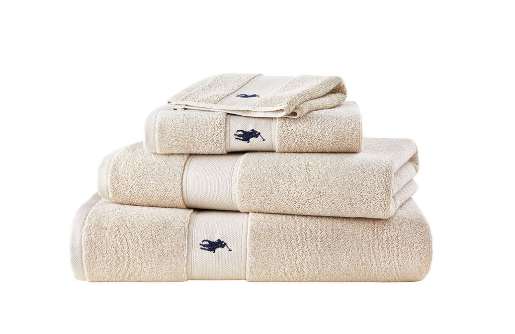 a luxury 50th birthday present for her under 25 pounds