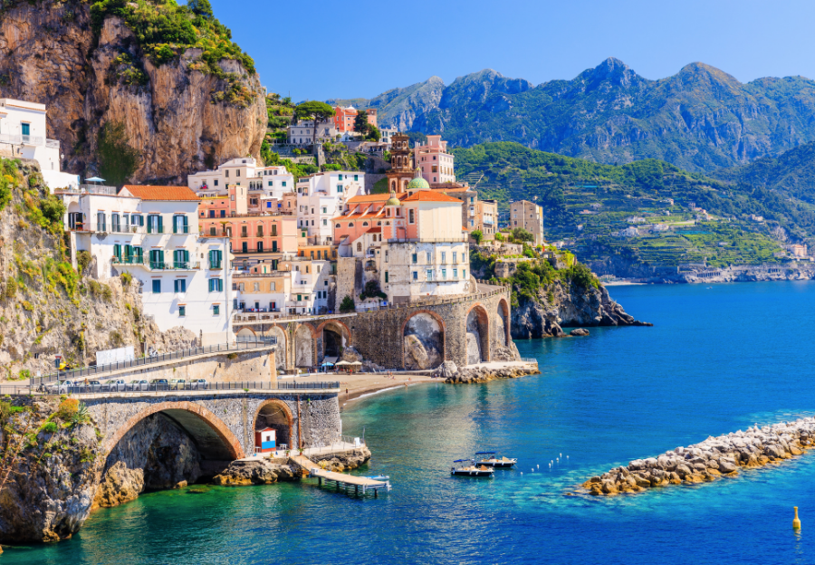 Amalfi coast is an ideal destination for mum's birthday
