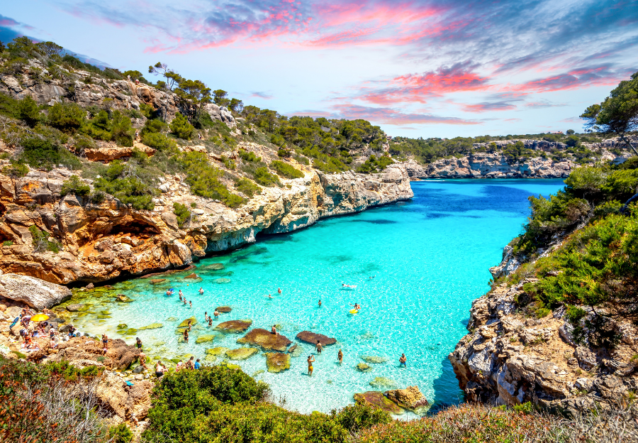 Mallorca is an ideal location for mum's birthday