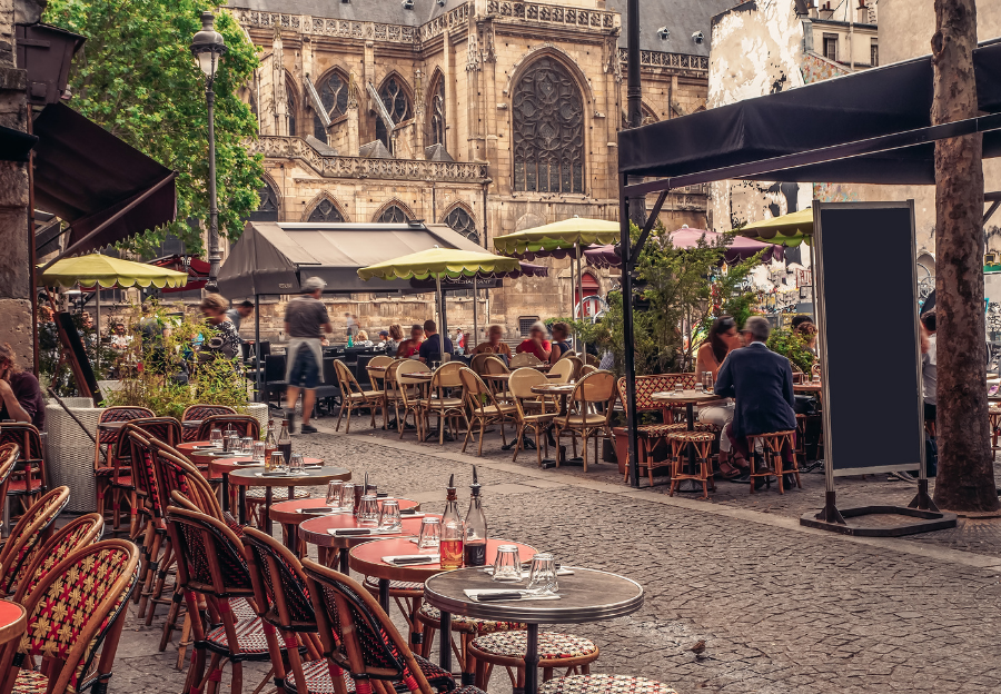 Paris is an ideal location for mum's birthday