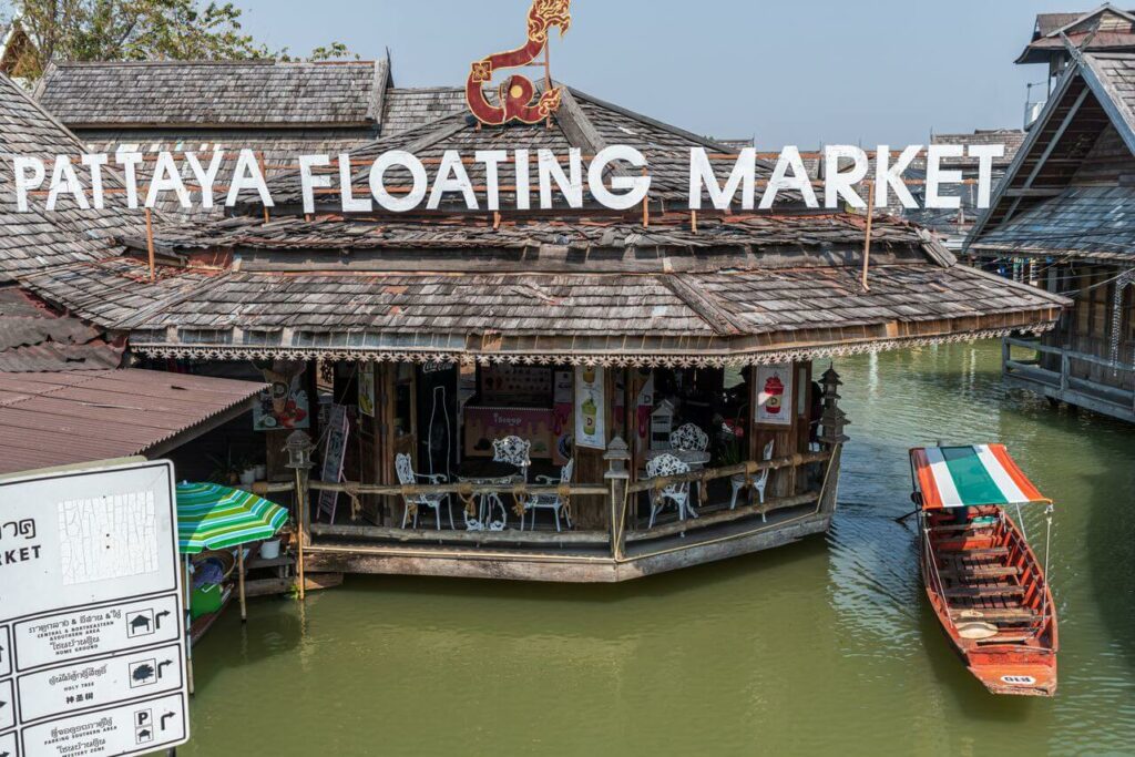 Pattaya Thailand Floating Market