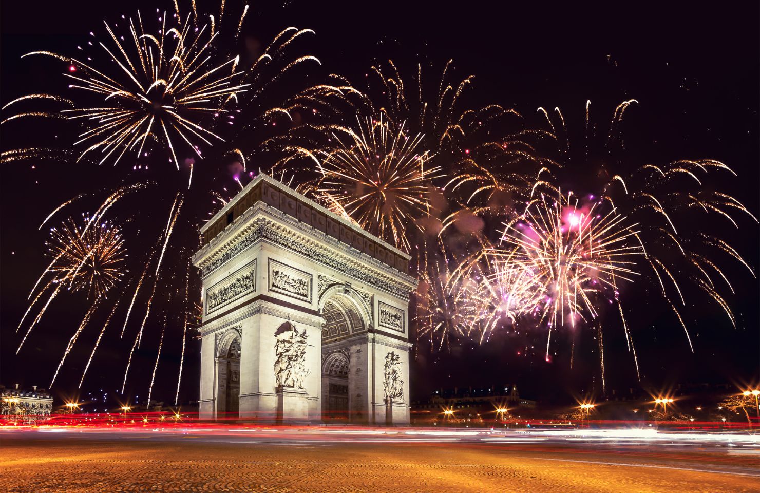 Paris, Arc de Triomphe, fireworks 